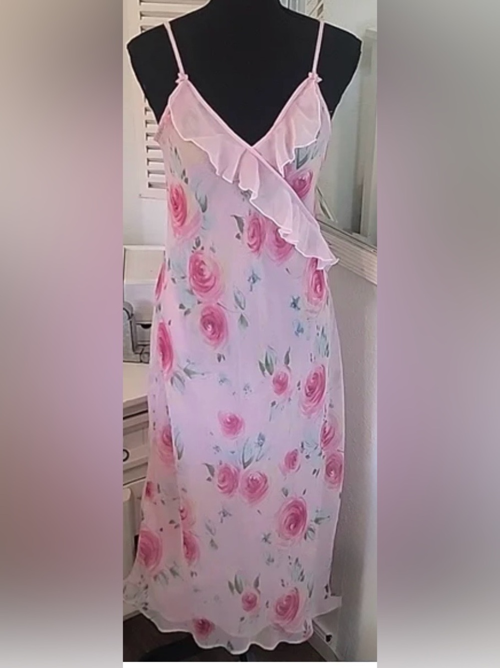 Halston Pink Floral chiffon Ruffle long nightwear